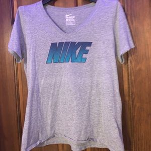 Nike short sleeve v neck